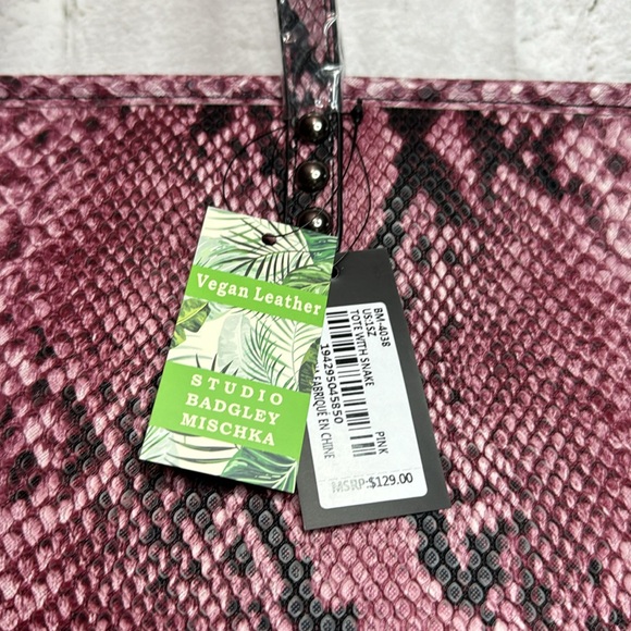 BADGLEY MISHCKA - Shoulder bag - Picture 4 of 8